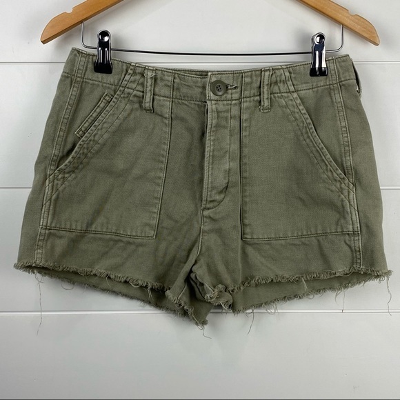 American Eagle Outfitters Pants - American Eagle 6 olive button fly hi-rise shorts CLEARANCE!